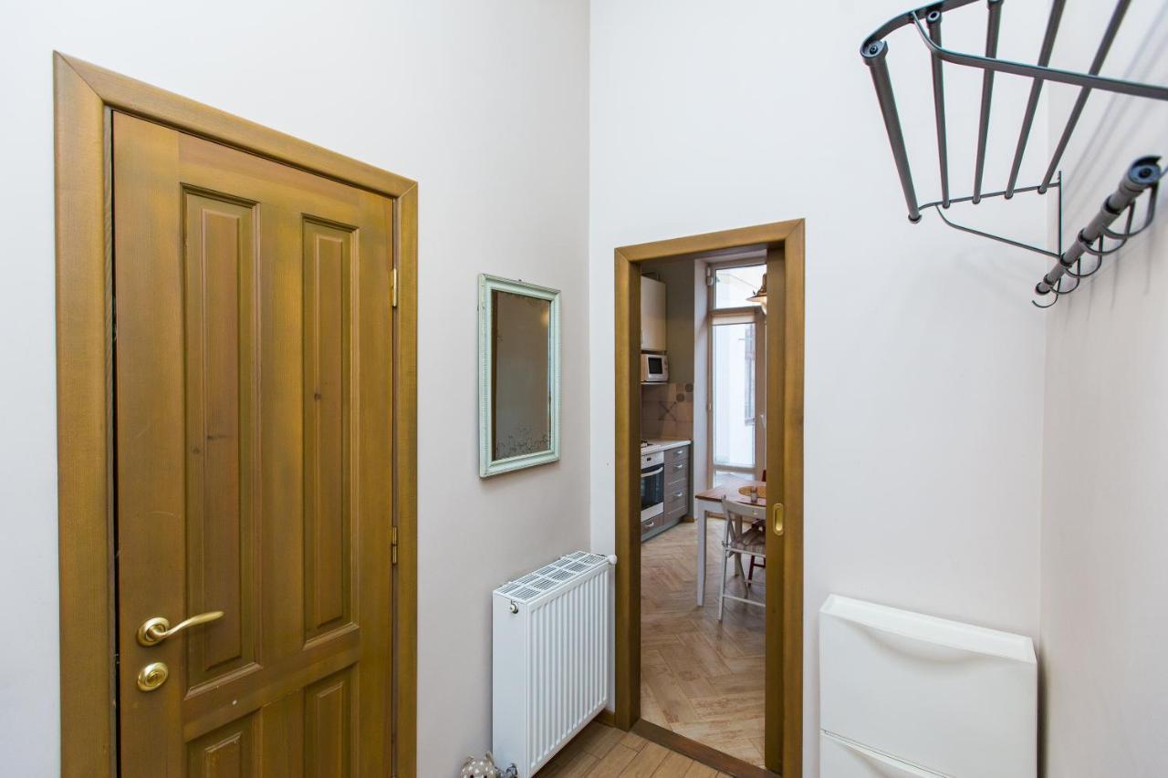Light And Spacious Apartment On Gazova Str Λβιβ Εξωτερικό φωτογραφία