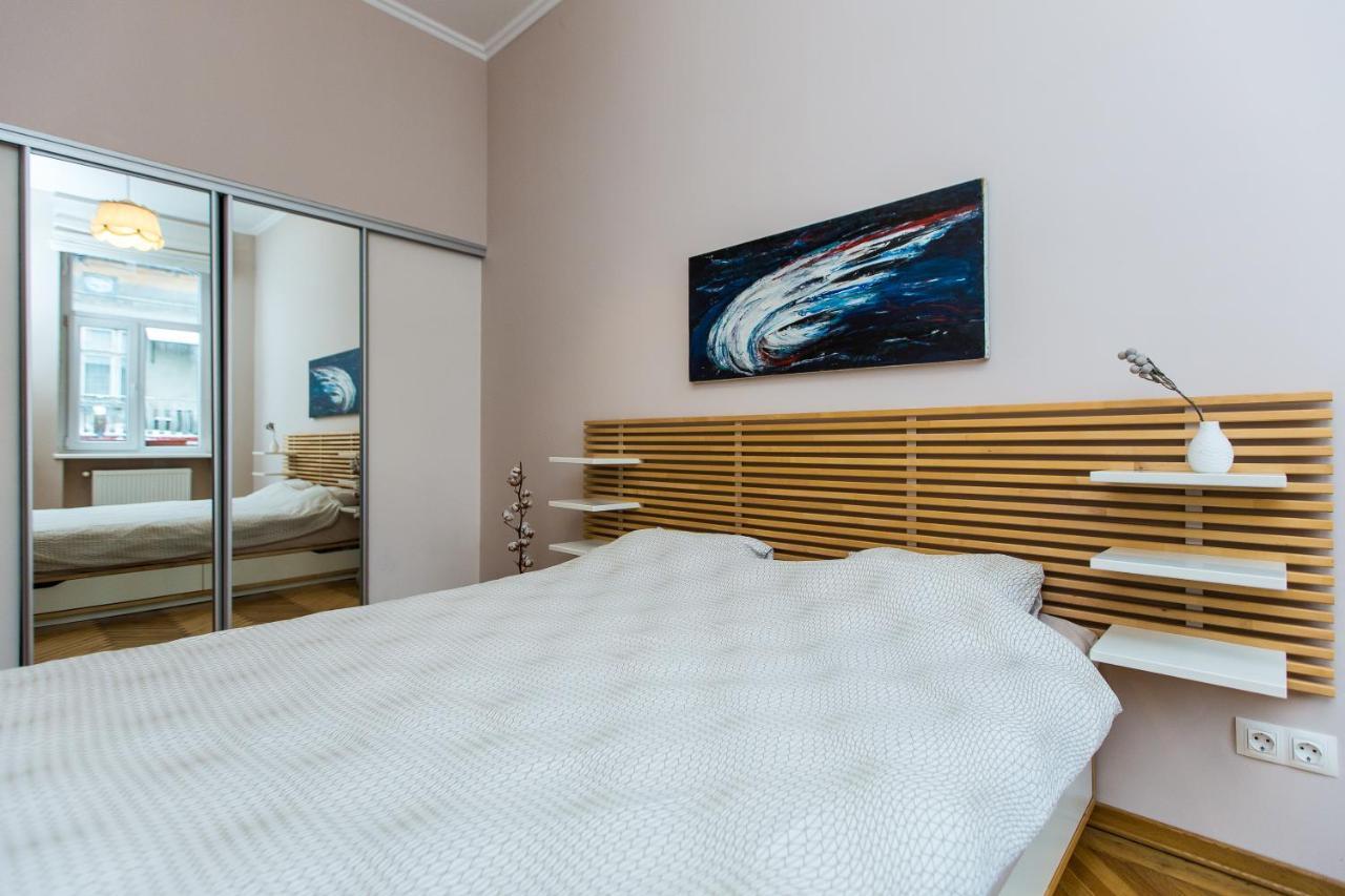 Light And Spacious Apartment On Gazova Str Λβιβ Εξωτερικό φωτογραφία
